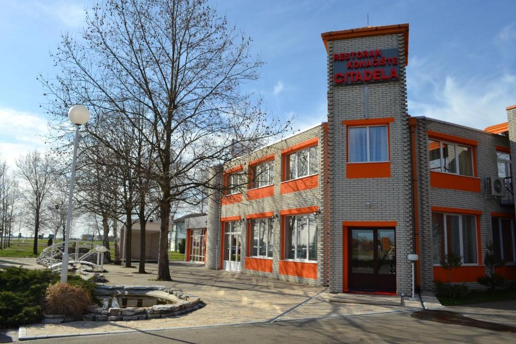 Motel Citadela 023 Zrenjanin Extérieur photo